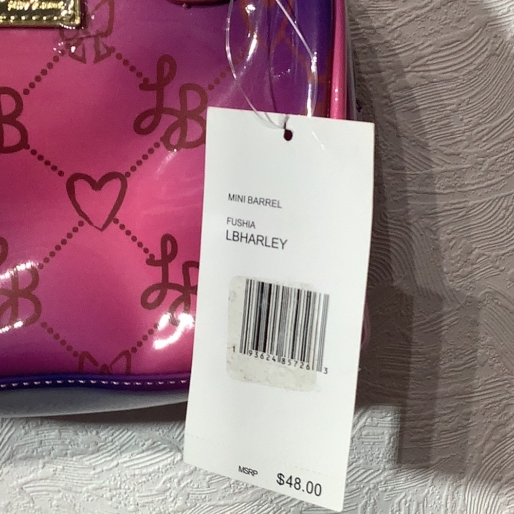 Betsey Johnson NEW - Mini barrel bag - ombre fuchsia - carry in hand or w/ strap - Picture 5 of 14